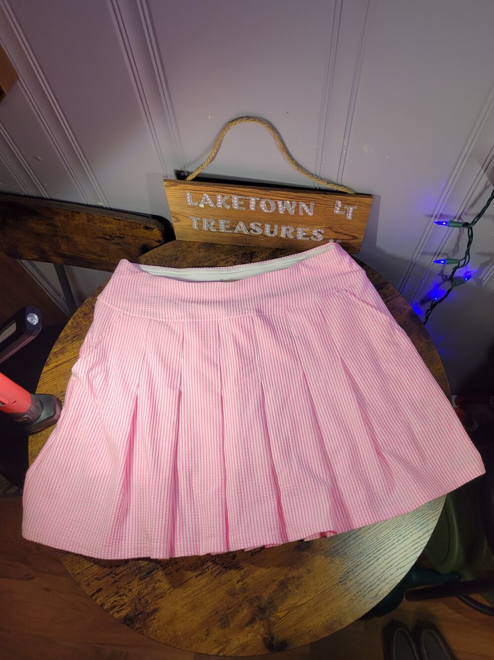Lilly Pulitzer Women’s Prisca Pleated Skort size 8 searsucker